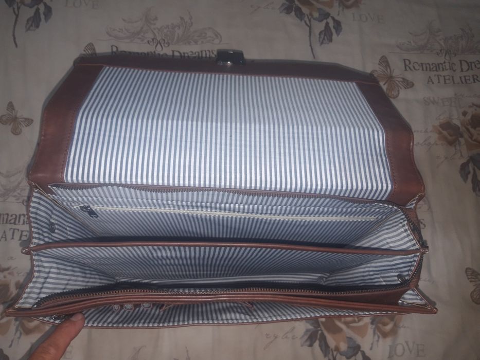 Кожени чанти LOGAN&BARNES комплект 130 лева