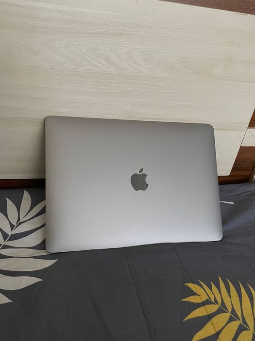 Macbook Air M1 8/256