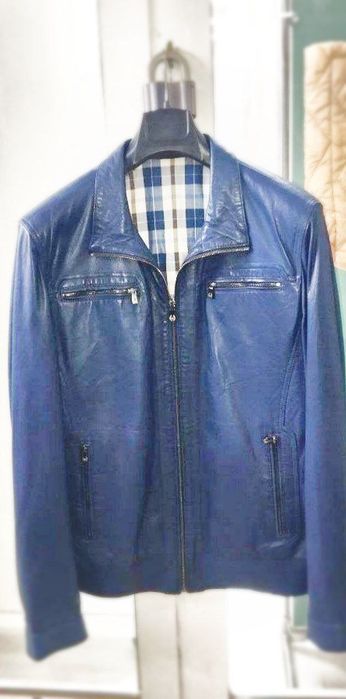 Супер срочно Продам, кожаную Турецкую куртку
демисезонную
