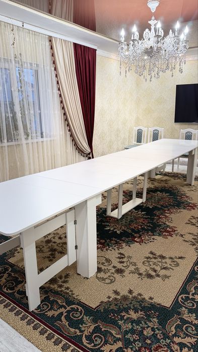 Продается стол трансформер 5 метр