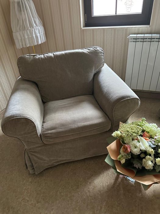 Canapea cu fotoliu Ikea , model Ektorp