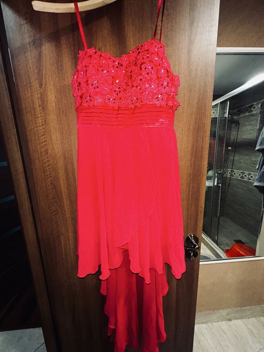 Rochie roz scurta cu trana