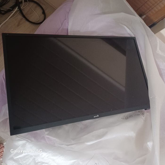 Продавам Led  телевизор Ариели 32 инча