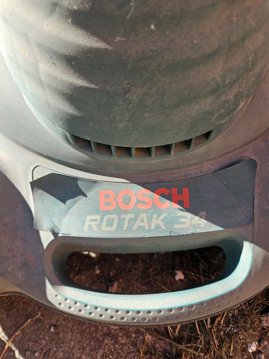 Газонокосилка Bosch Rotak 34