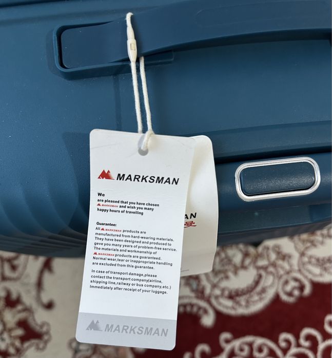 Продаётся новый чемодан