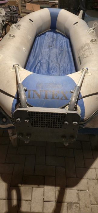 Продам лодку Mariner 3