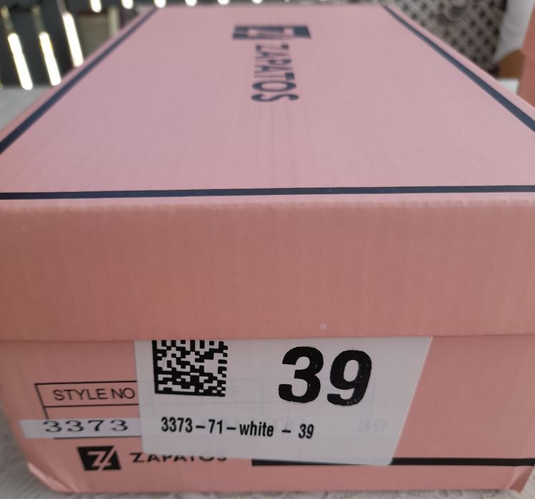 Zapatos Pantofi dama albi 39EU