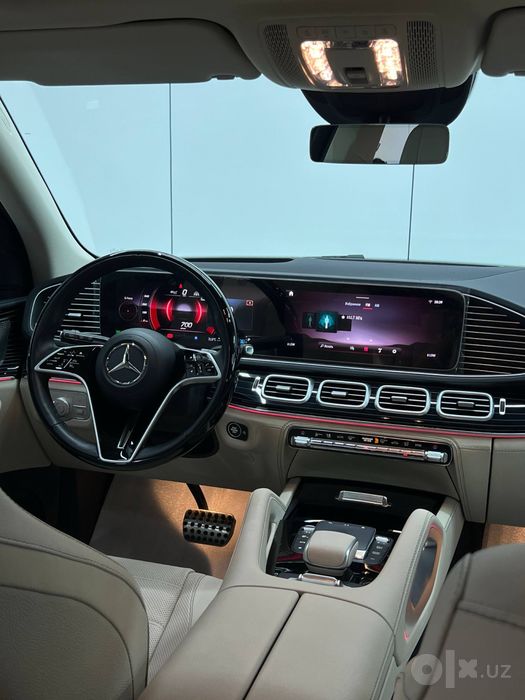 Mercedes-Benz GLS 450 год 2024