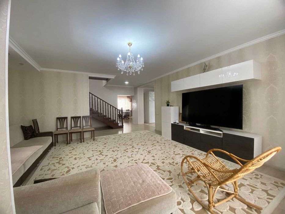 Коттедж в Военном городке