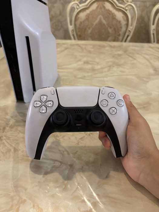 Sony PlayStation 5 Slim  + геймпад