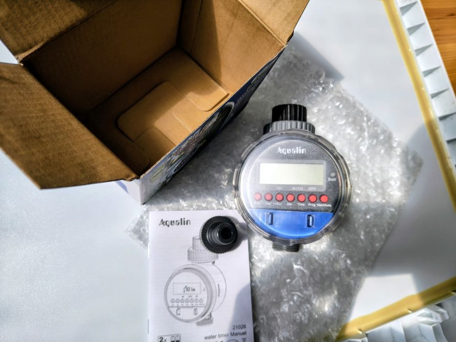 Продавам цифров таймер за напояване Aqualink 21026