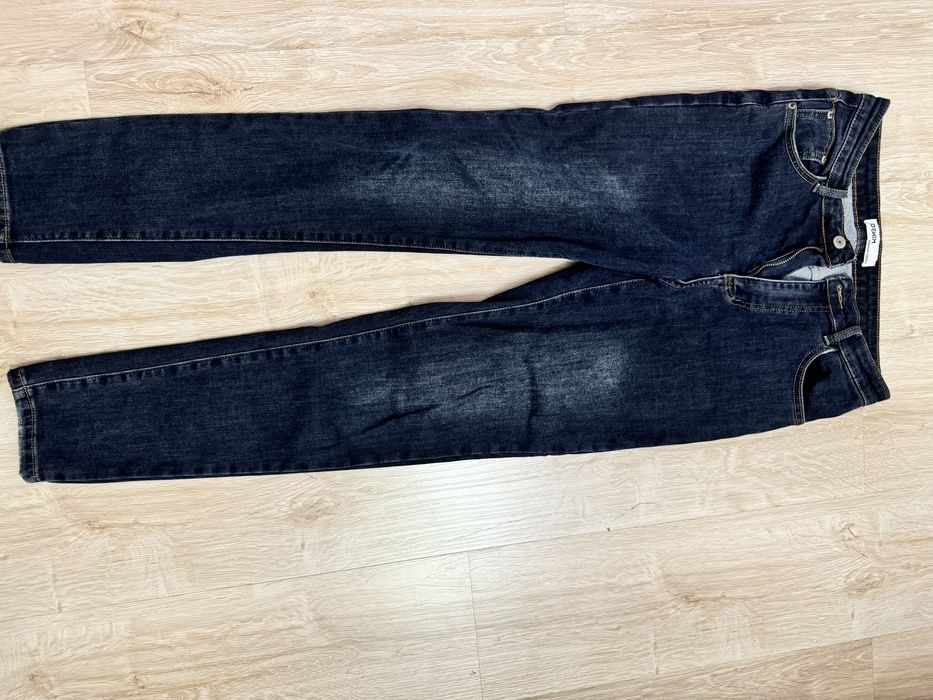 Женские Джинсы и одежда