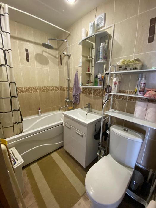 Продам 3-х комнатную квартиру