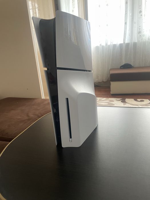 PlayStation5 +FC25 si FC26