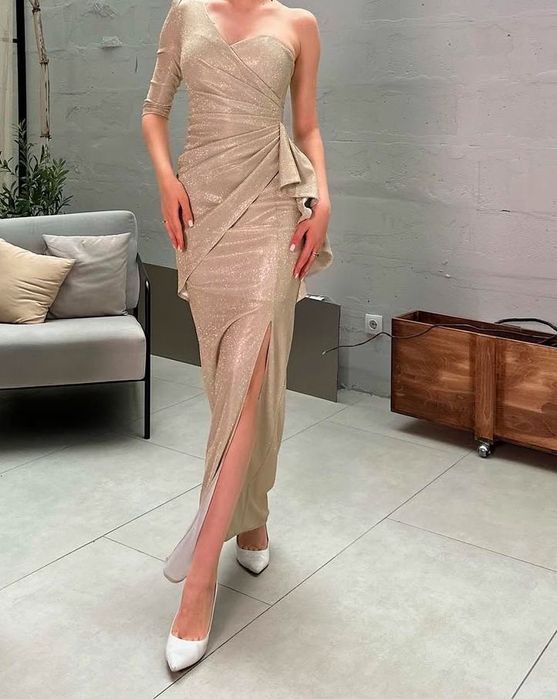 Продаю свое выпускное платье