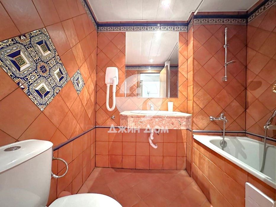 Продава се Двустаен апартамент в к.к. Елените - 55 кв.м за 910 €/кв.м - Снимка #6