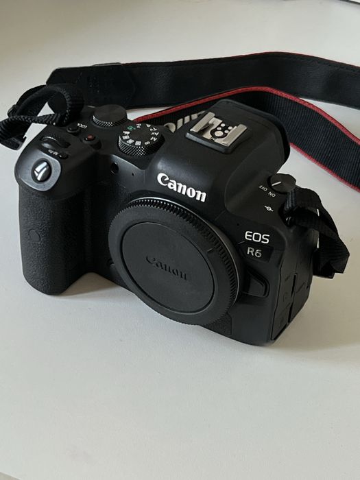 Canon EOS R6 тушка в идельном состояний