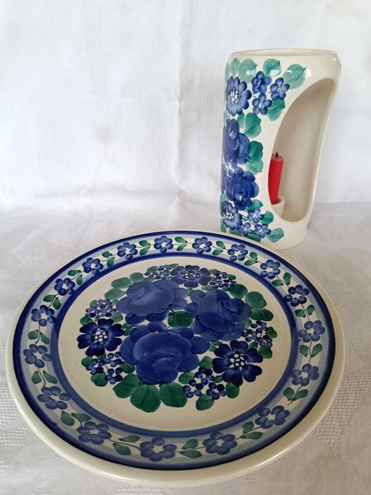 Комплект порцеланова чиния и свещник за стена