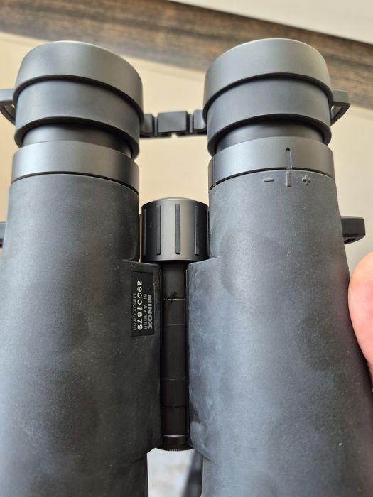 Binoclu Minox BL 8x56 BR