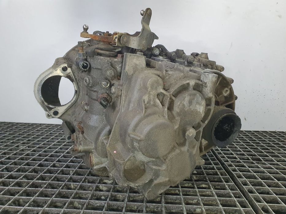 Cutie de viteze manuala 6 trepte EZA Volkswagen Sharan 1 (facelift) (2000 - 2003) 2.0 benzina ATM