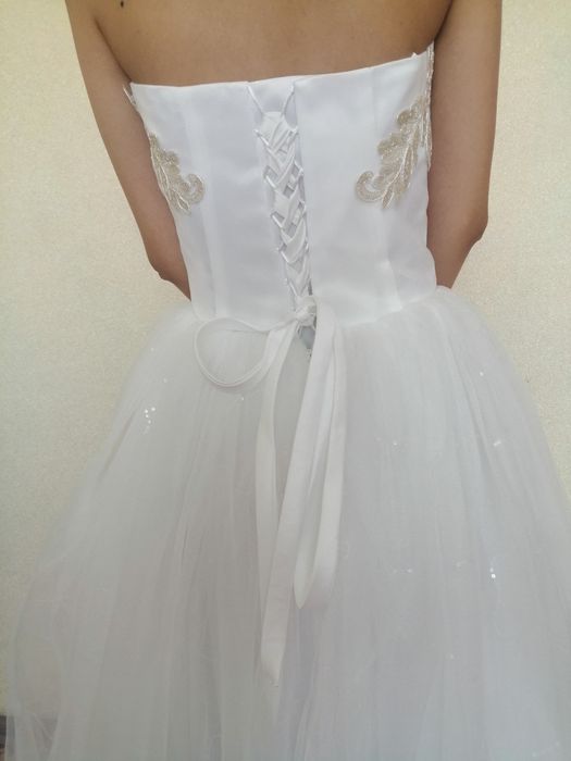 Платье свадебное