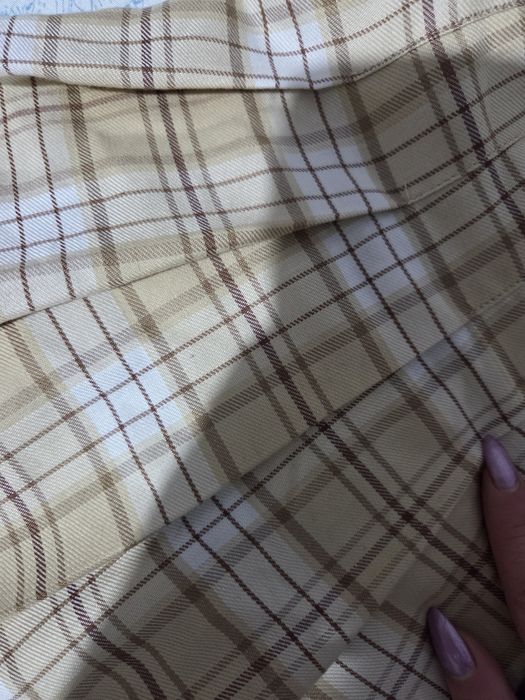 Плисирана карирана пола