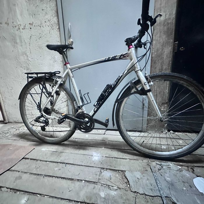 Премиум хибрид Cannondale Quick – SRAM скорости, напълно оборудван и сертифициран