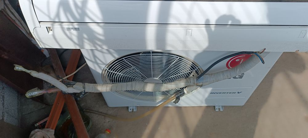 Продается кондиционер инвертор 24й LG