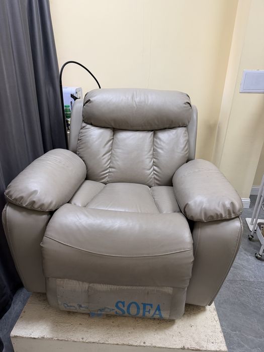 Срочно продам реклайнер