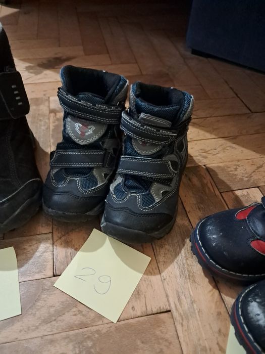 Детски обувки по 4€/брой