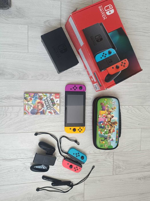 Nintendo Switch V2 - Full Box + Marios Super Party + jocuri cont extra + joy-con