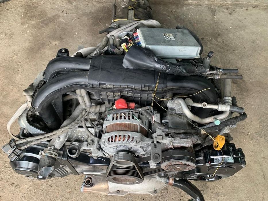 Контрактный двигатель Субару EJ20 объёмом 2.0л