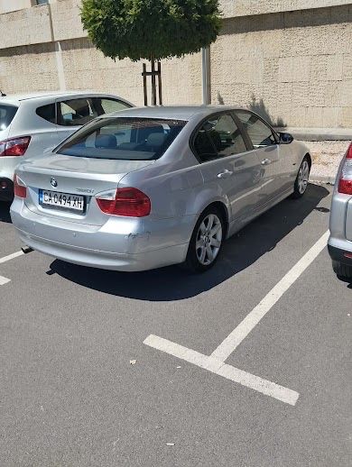 BMW 320i E90 | Напълно обслужена ангренажна верига | Всичко платено + Нови летни гуми