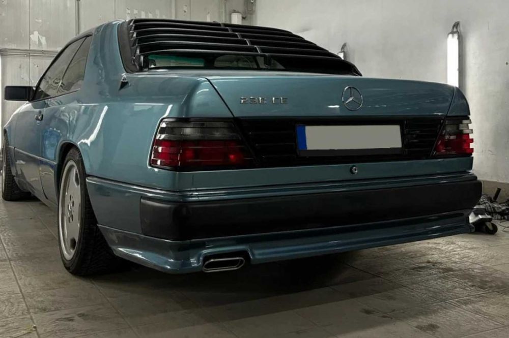 Prelungire bara spate fusta lip spoiler Mercedes Benz W124