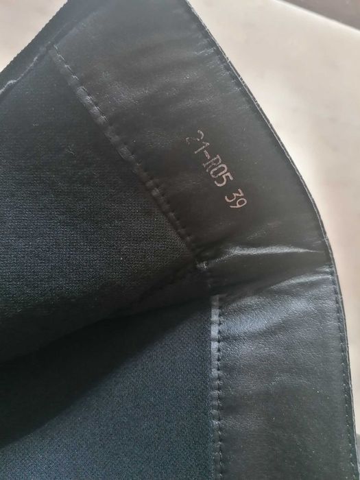 Дамски високи ботуши - черни с висок ток