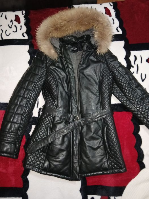 Jacheta din piele naturala cu blanita de vulpe