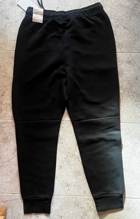 Nike Tech Fleece (черно)