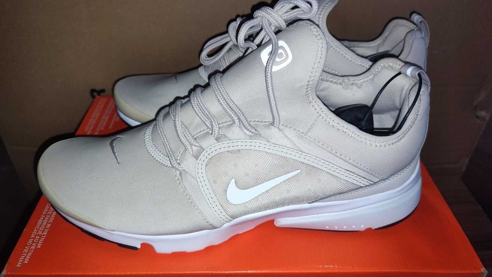 Оригинални мъжки обувки  NIKE AIR PRESTO    EU 42.5