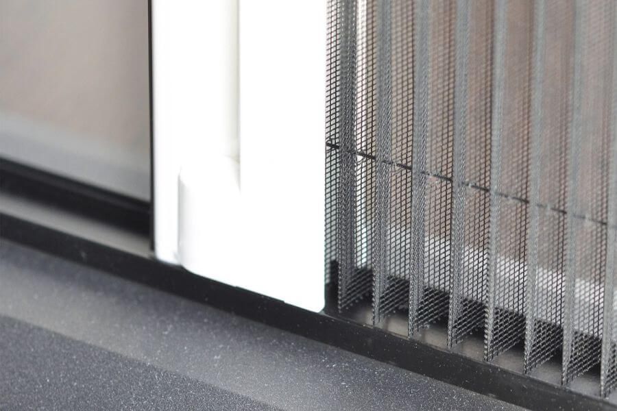 Плиссе (раздвижные) москитные сетки