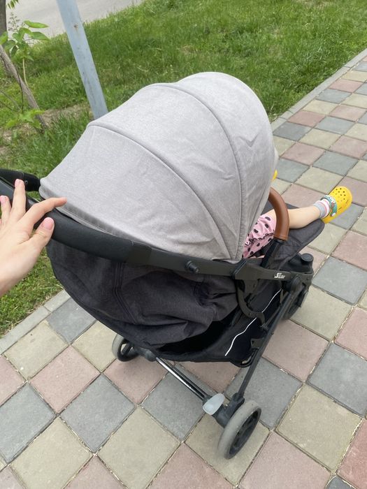 Продам коляску прогулочная