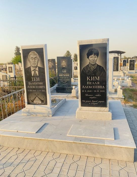 Изготавливаем на заказ памятники из мрамора и портреты ручной работы