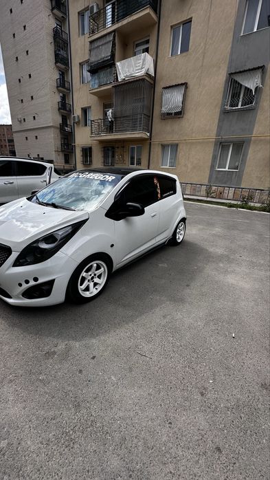 Шевролет спарк 2019 года автомат