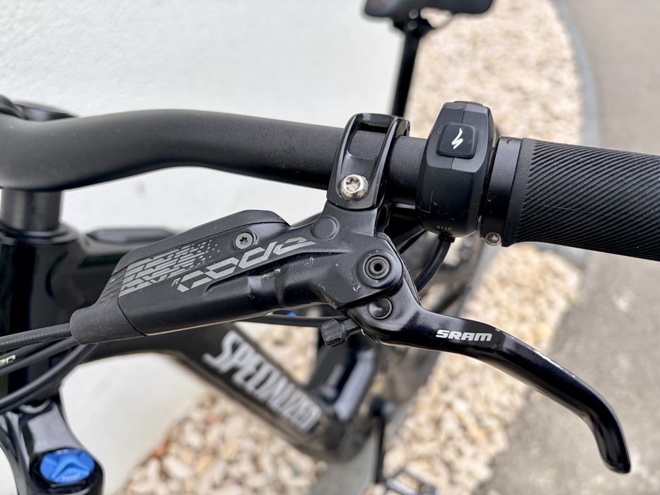 Bicicleta Specialized turbo levo