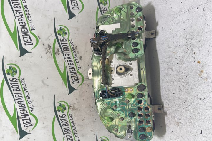 Ceas bord 81 117 675 Opel Astra F