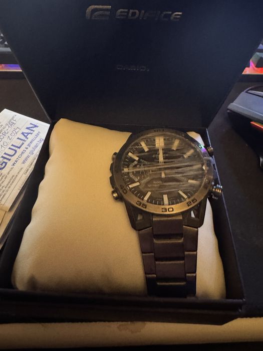 Edifice casio часовник
