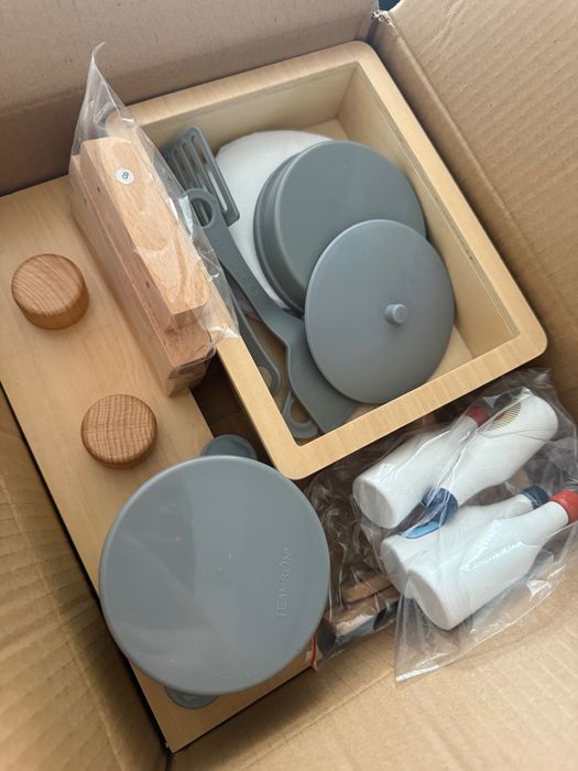 Нова Детска дървена кухня