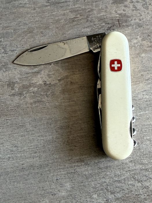 Briceag Wenger , autentic