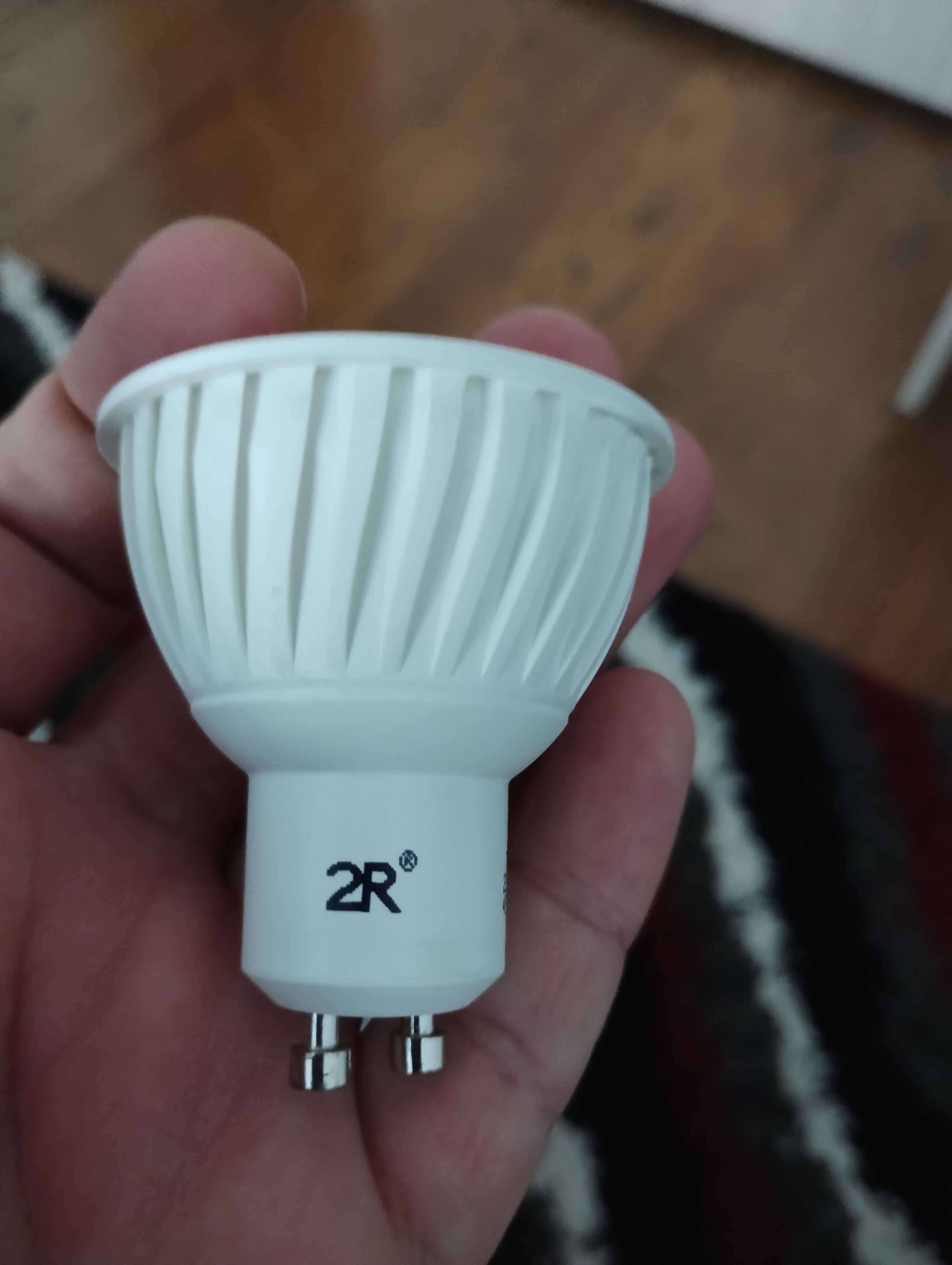 Led Крушки GU10 нови гр. София Хладилника • OLX.bg