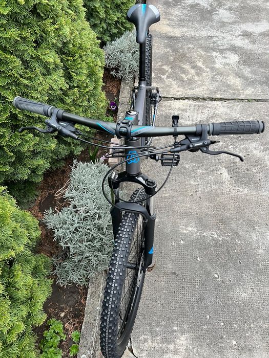 Bicicleta MTB CUBE Axess Aluminiu M 27.5" Frane Hidraulice Shimano