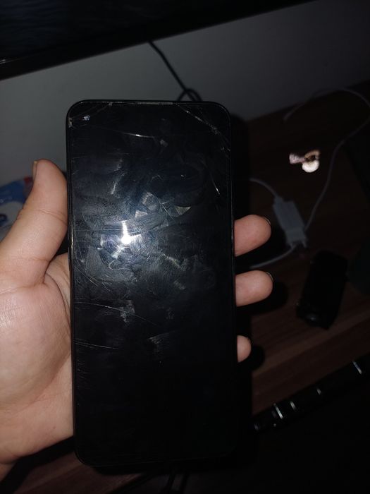 Продам телефон оппо